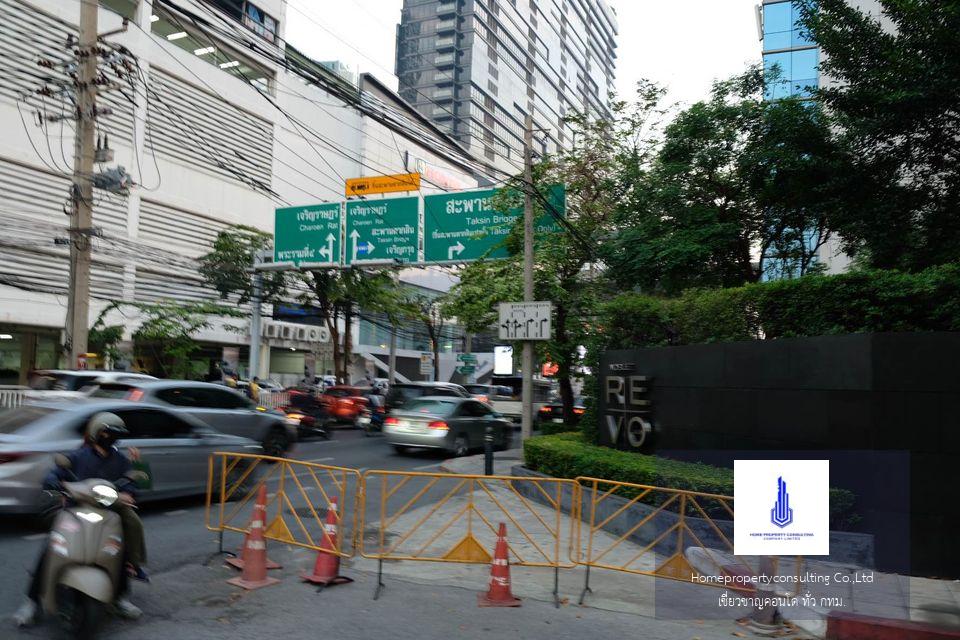 Noble Revo Silom (โนเบิล รีโว สีลม)