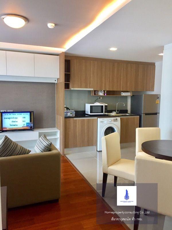 Inter Lux Premier Sukhumvit 13 (อินเตอร์ ลักส์ พรีเมียร์ สุขุมวิท 13 )