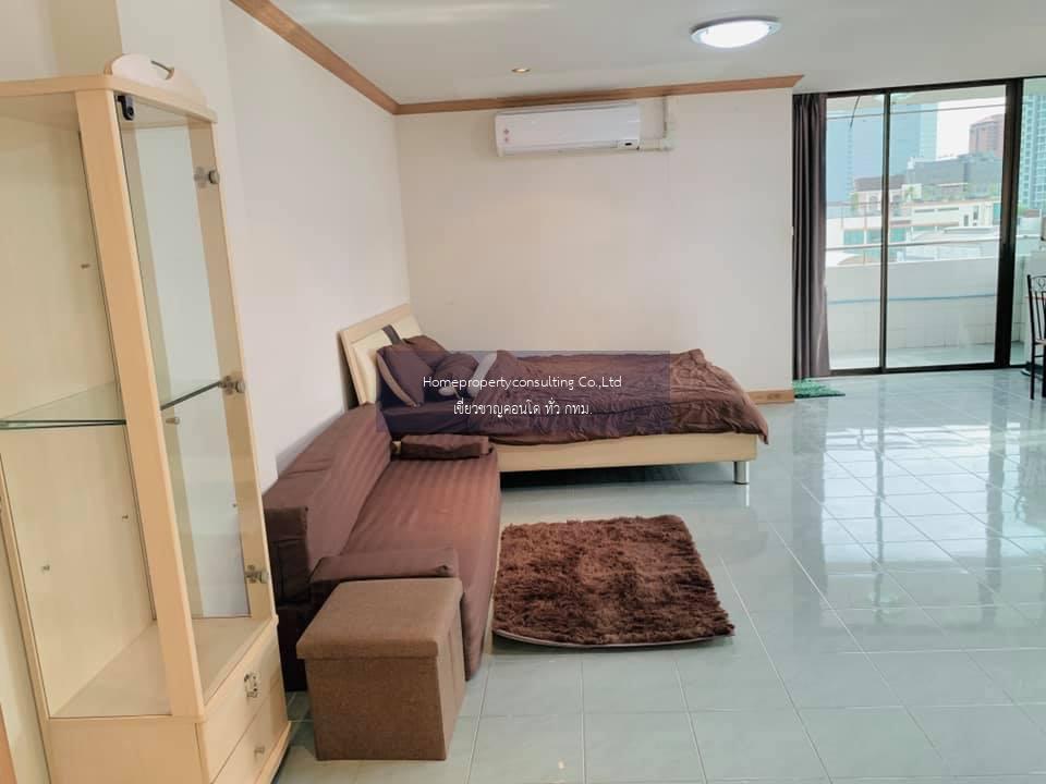 :Ratchada City Condo