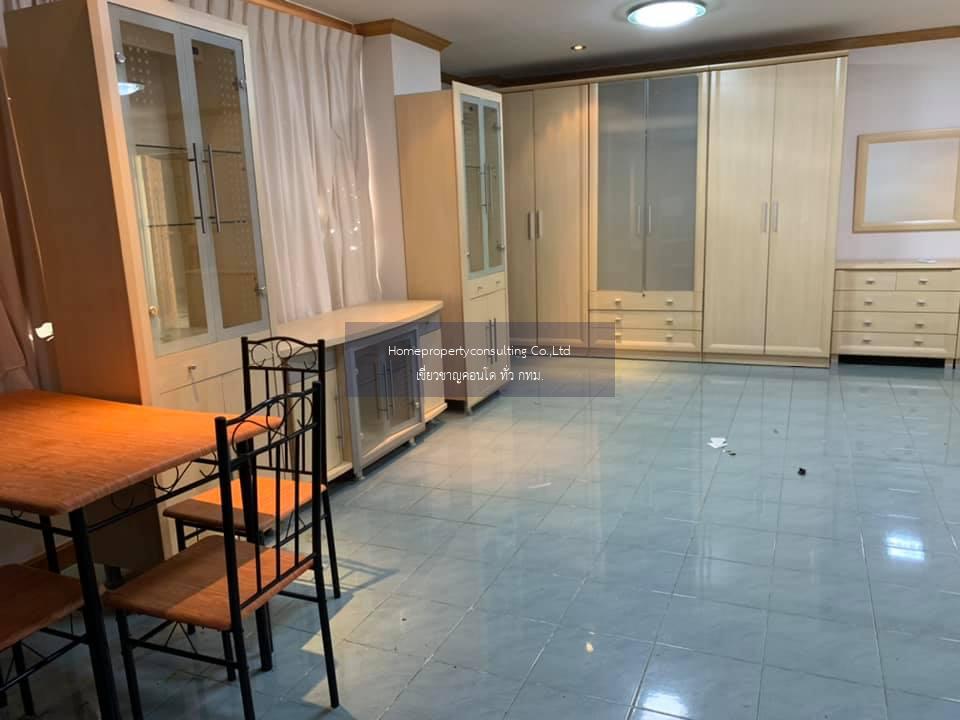 :Ratchada City Condo