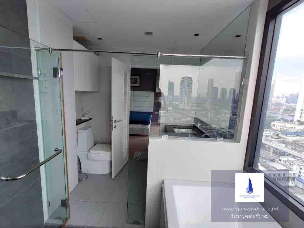 Urbano Absolute Sathon-Taksin (เออบาโน่ แอบโซลูท สาทร-ตากสิน)