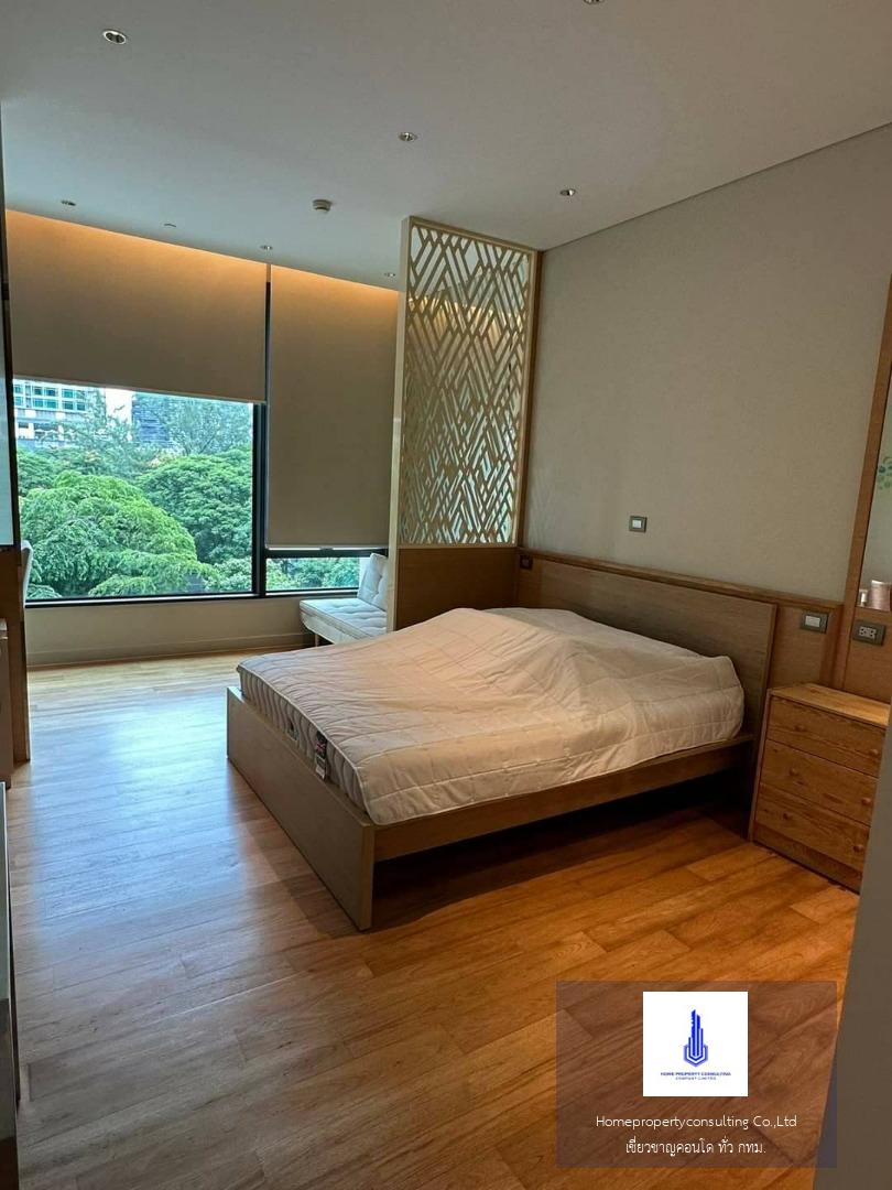 Sindhorn Residence (สินธร เรสซิเดนซ์ )