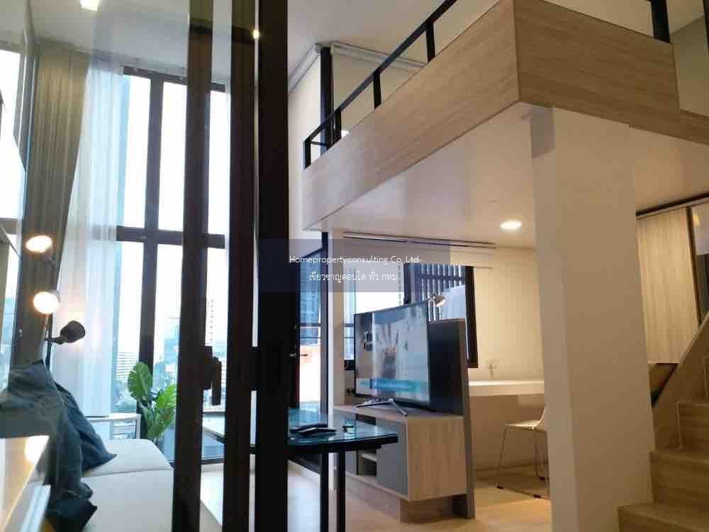 Chewathai Residence Asoke (ชีวาทัย เรสซิเดนซ์ อโศก)