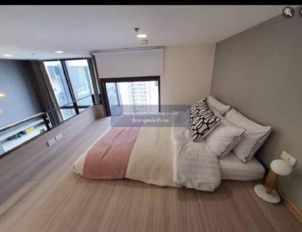 Chewathai Residence Asoke (ชีวาทัย เรสซิเดนซ์ อโศก)