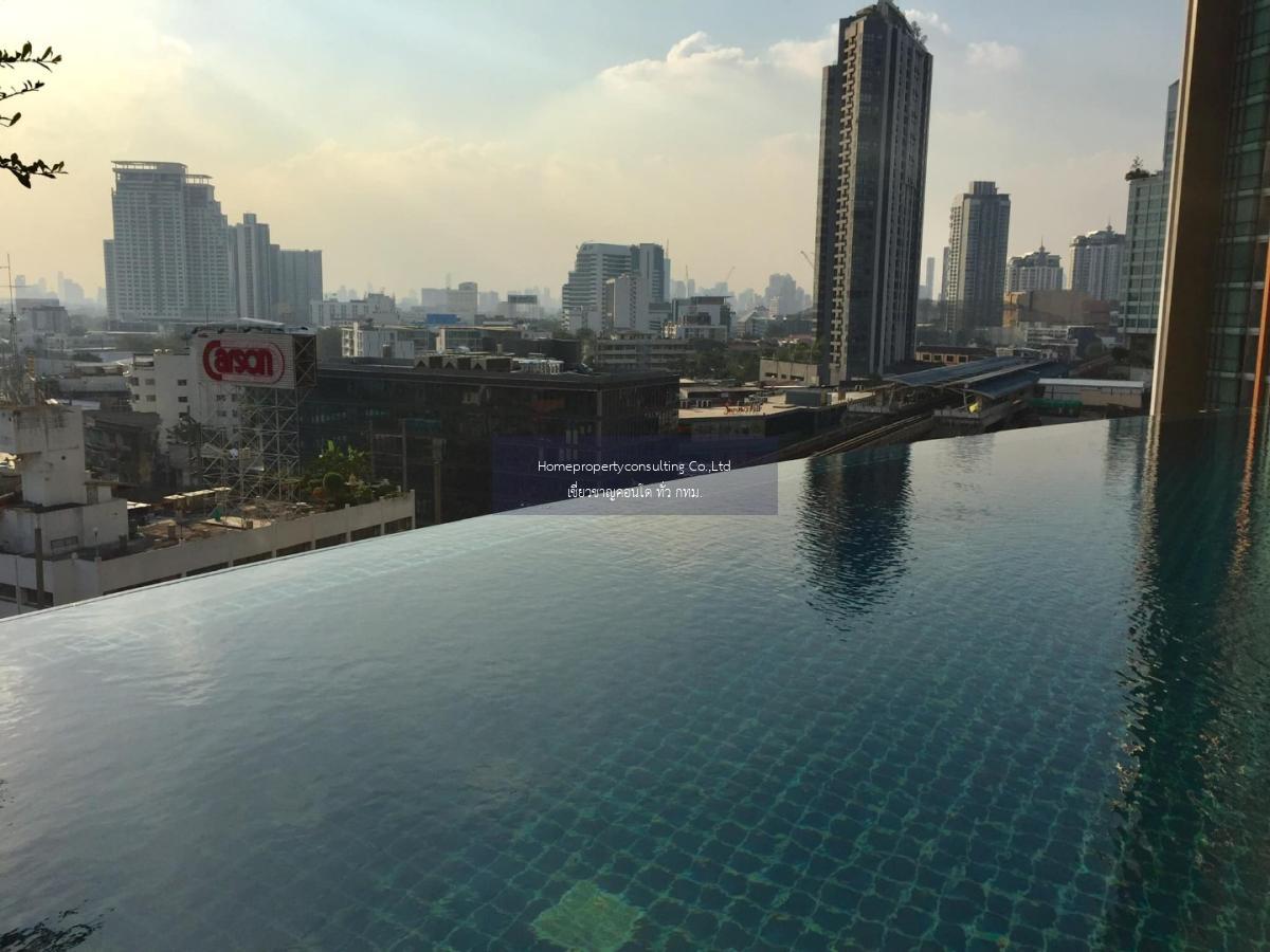 Sky Walk Condominium (สกายวอล์ค คอนโดมิเนียม)