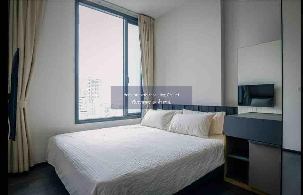 Edge Sukhumvit 23