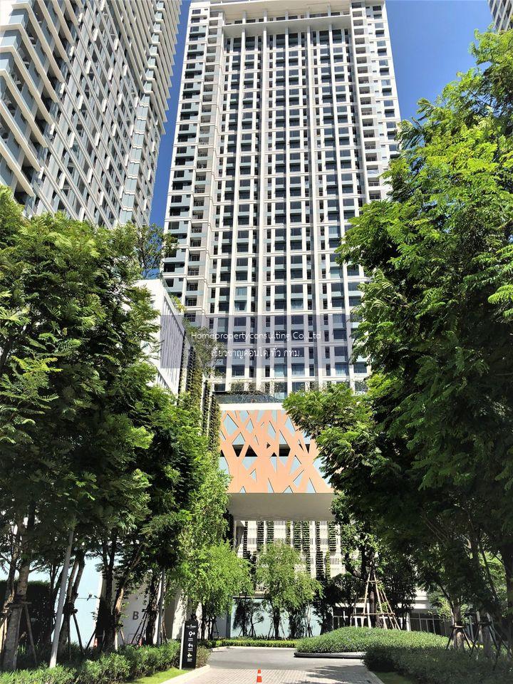 The Saint Residences (เดอะ เซนต์ เรสิเดนเซส )