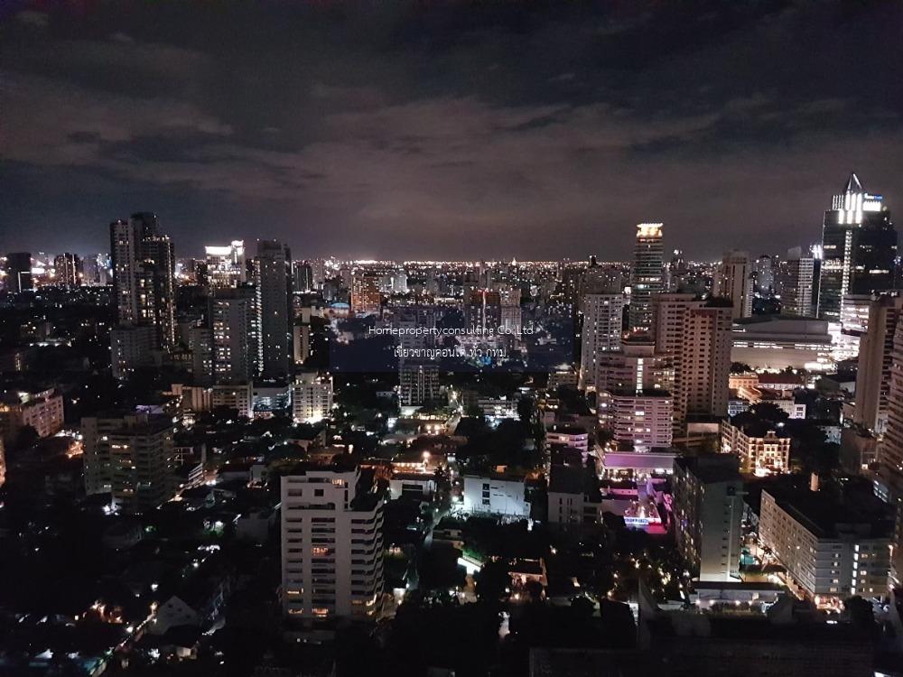 Edge Sukhumvit 23 (เอดจ์ สุขุมวิท 23)