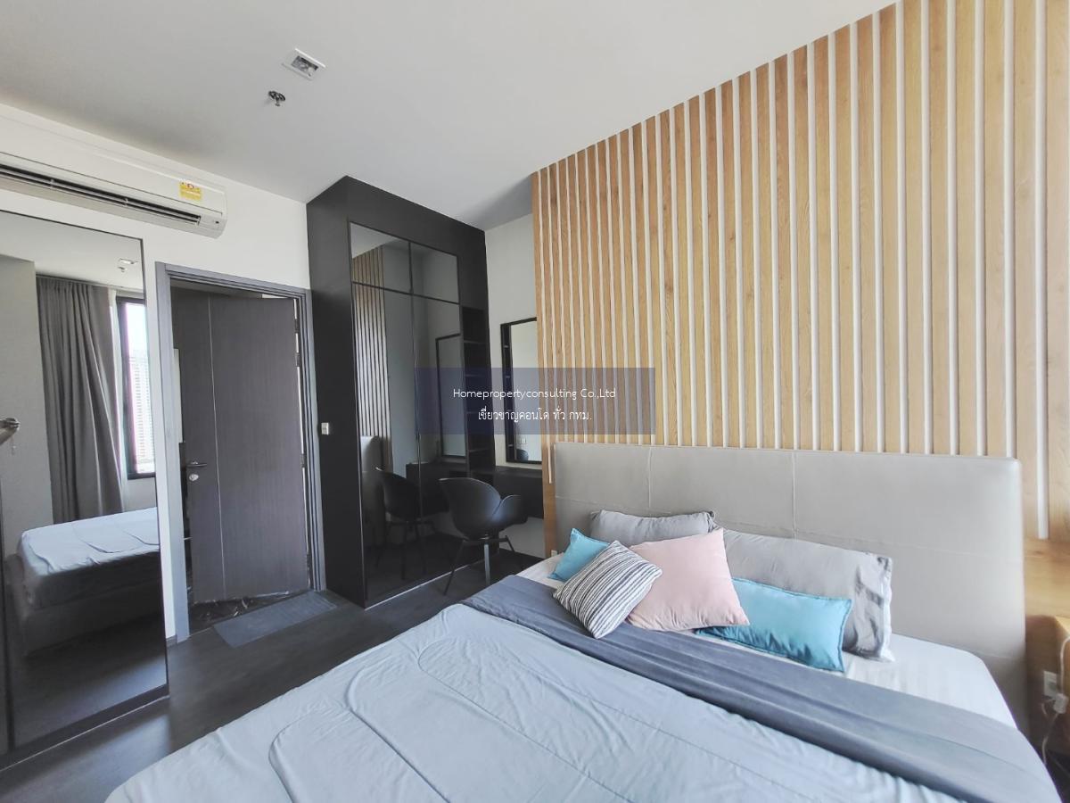 Edge Sukhumvit 23