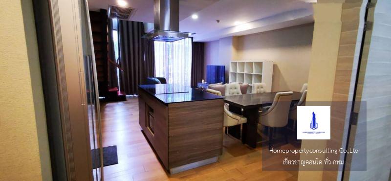 Klass Condo Langsuan (คลาส หลังสวน)