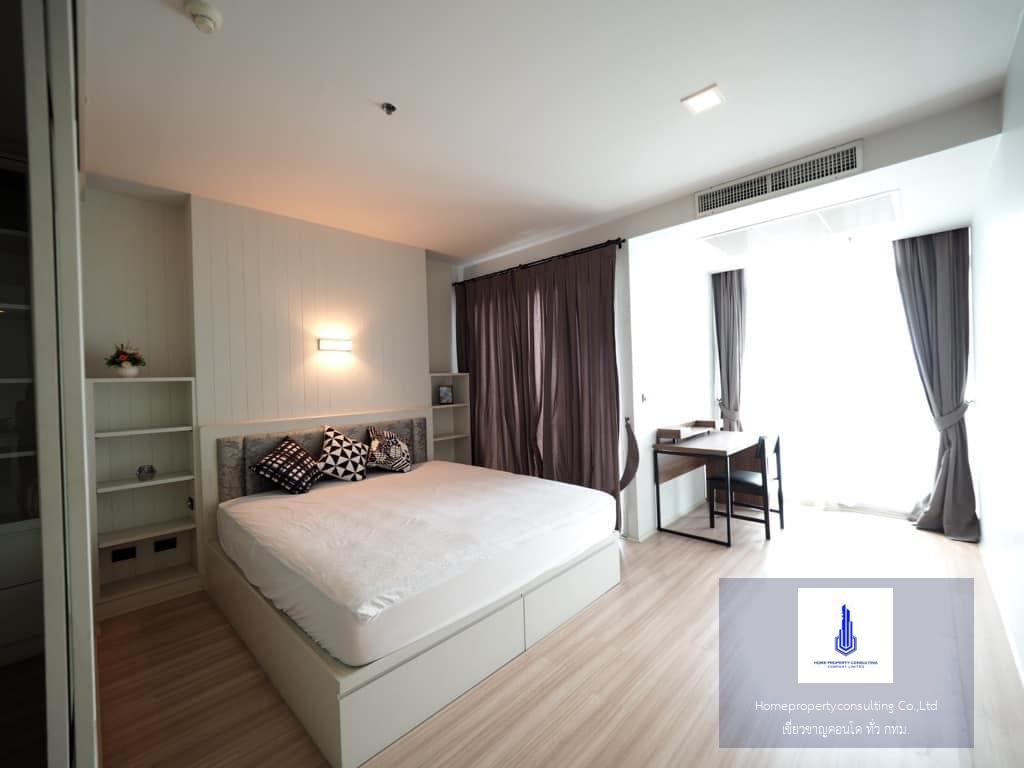 Nusasiri Grand Condo bts Ekkamai (ณุศาศิริ แกรนด์ คอนโด สุขุมวิท 42 )