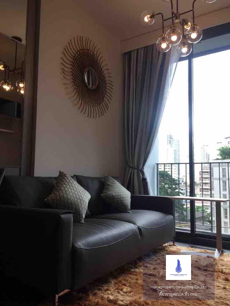 Edge Sukhumvit 23