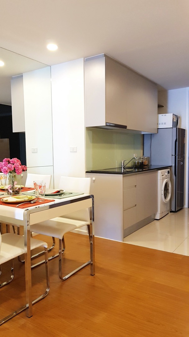 15 Sukhumvit Residences