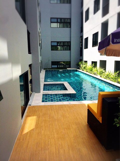 B Loft Sukhumvit 115 (บี ลอฟท์ สุขุมวิท 115)