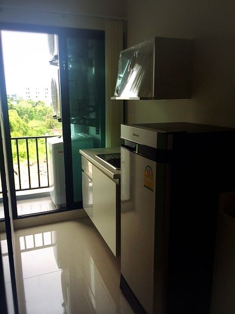 B Loft Sukhumvit 115 (บี ลอฟท์ สุขุมวิท 115)