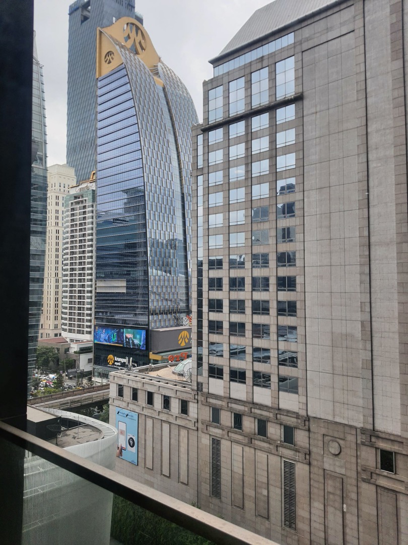 Noble Ploenchit