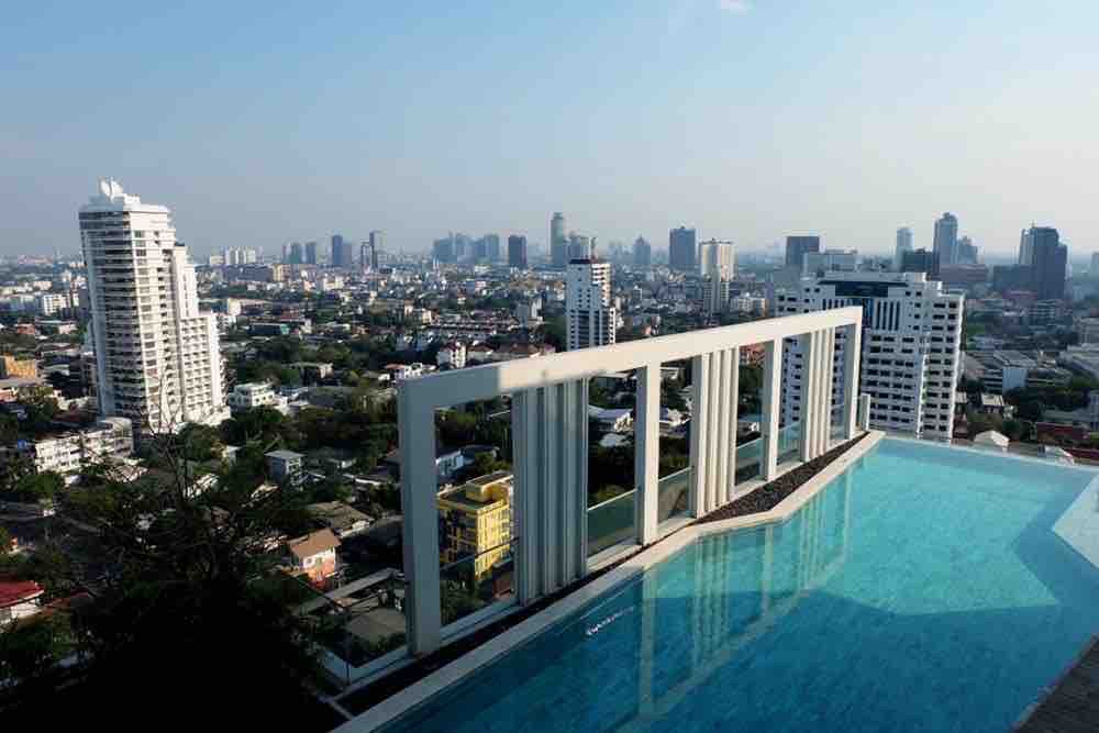 M Thonglor 10 (เอ็ม ทองหล่อ 10)