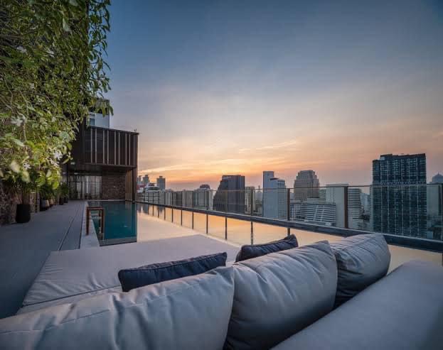 Noble Around Sukhumvit 33 (โนเบิล อราวน์ สุขุมวิท 33)