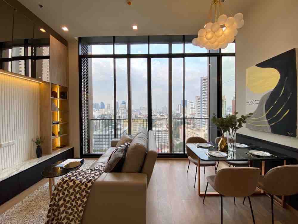 Noble Around Sukhumvit 33 (โนเบิล อราวน์ สุขุมวิท 33)