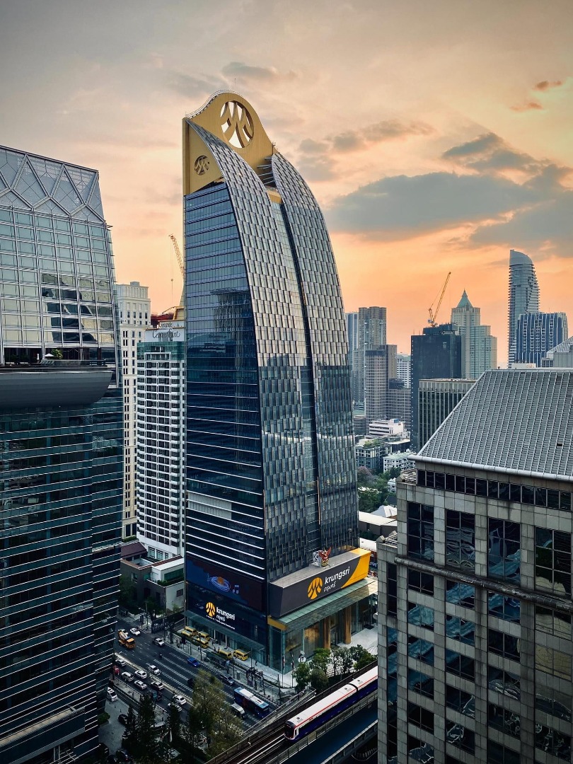 Noble Ploenchit (โนเบิล เพลินจิต)