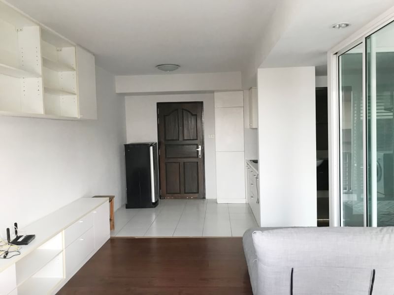 Z 2 Condominium (ซี ทู คอนโดมิเนียม)