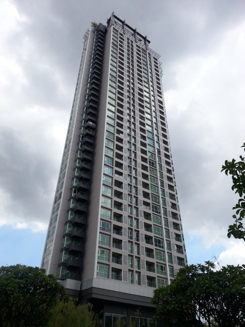 Rhythm Sathorn