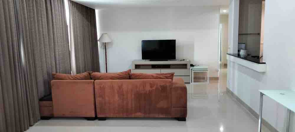 Siri Residence Sukhumvit 24