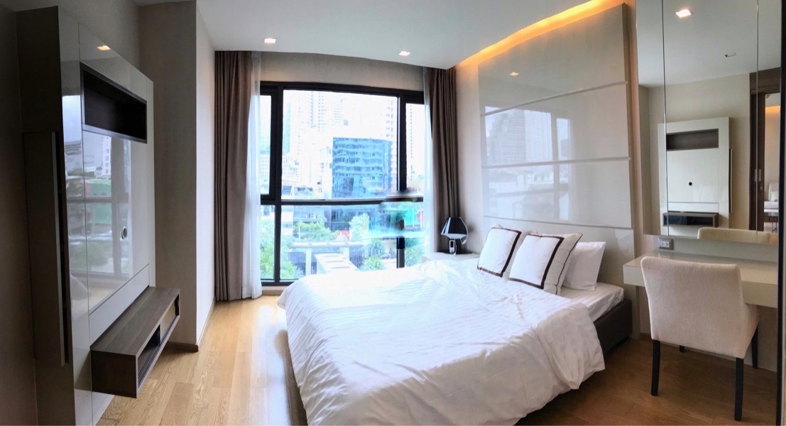 The Address Sathorn (ดิ แอดเดรส สาทร)