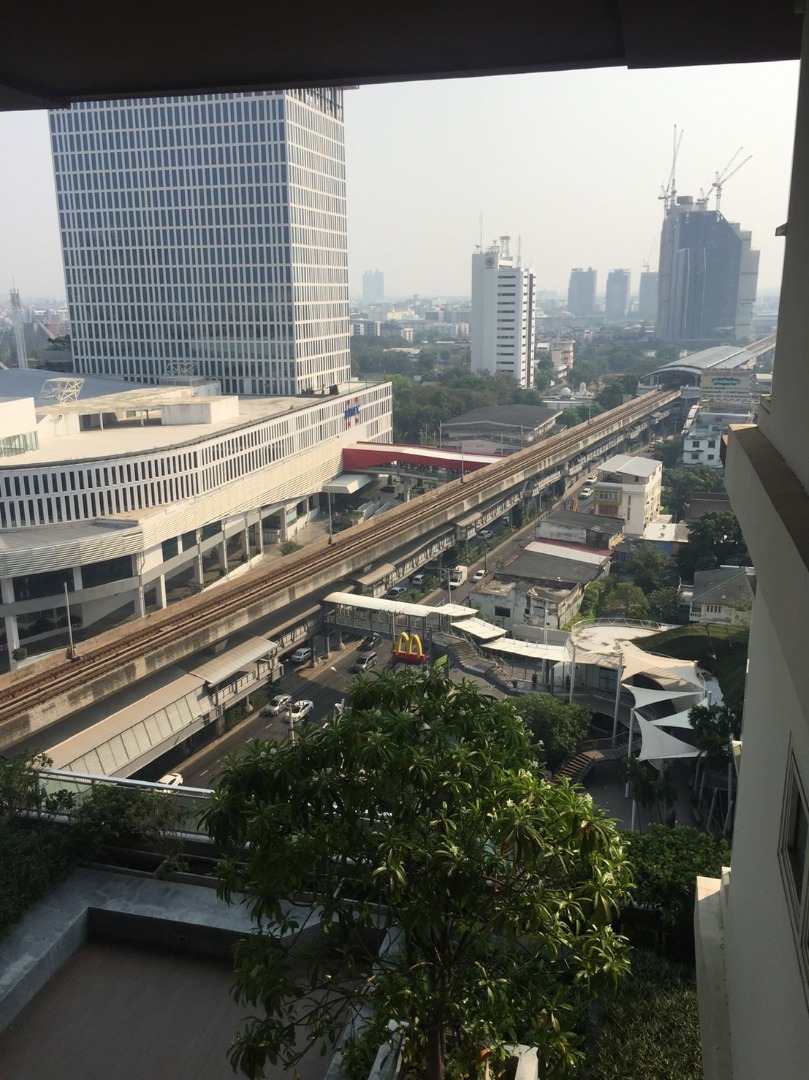 The Coast Bangkok ( เดอะ โคสต์ แบงค็อก )