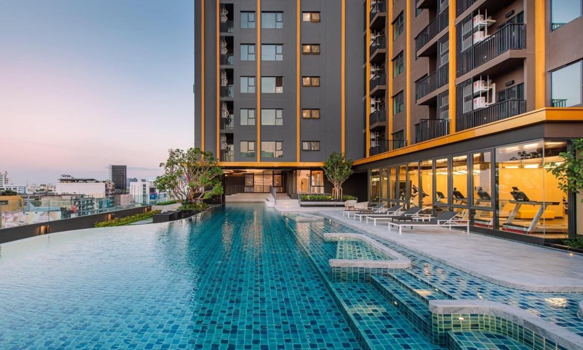 THE BASE Phetchaburi – Thonglor 