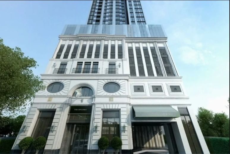 The Diplomat Sathorn (เดอะ ดิโพลแมท สาทร)