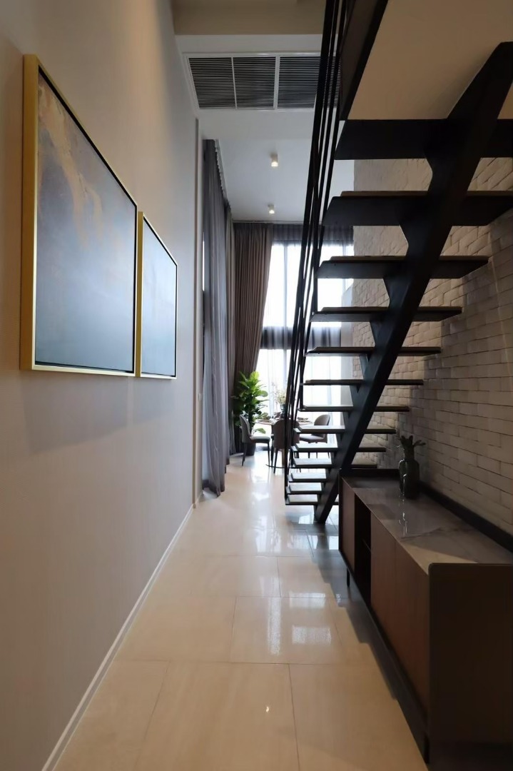 The Lofts Silom (เดอะ ลอฟท์ สีลม)