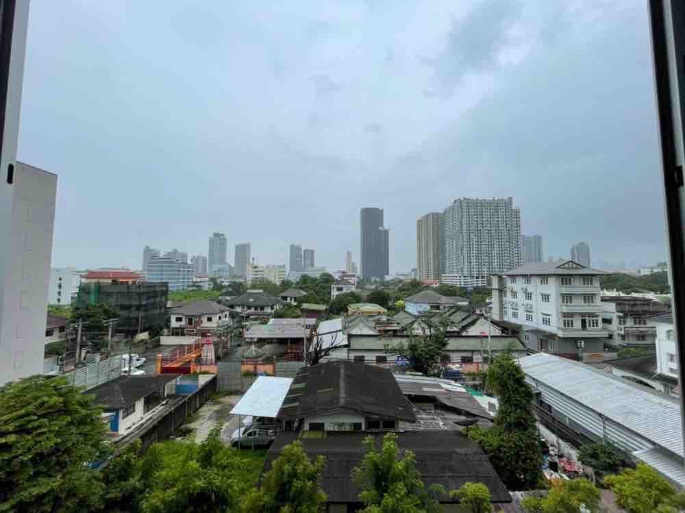 Lumpini Ville Sukhumvit 77 2 (ลุมพินี วิลล์ สุขุมวิท 77 2)