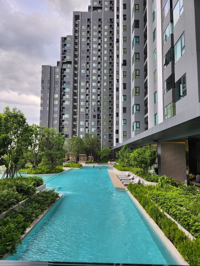 Life Sathorn Sierra