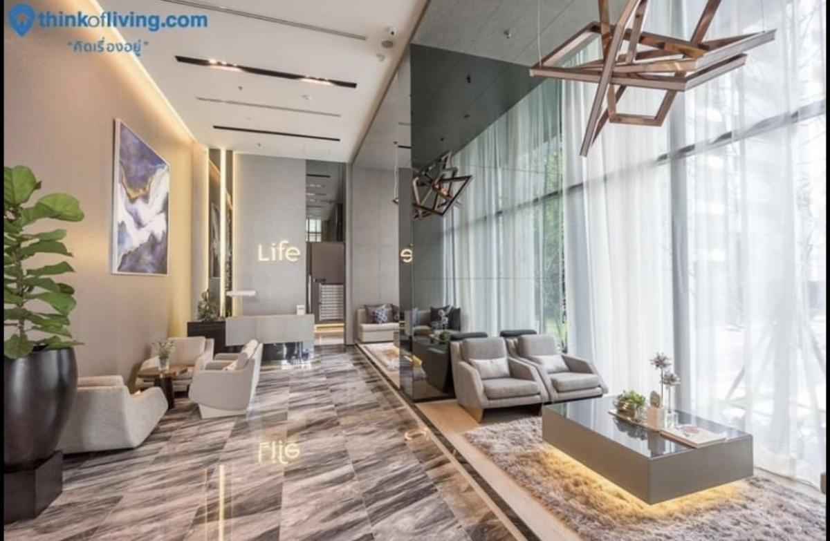 Life Sukhumvit 48