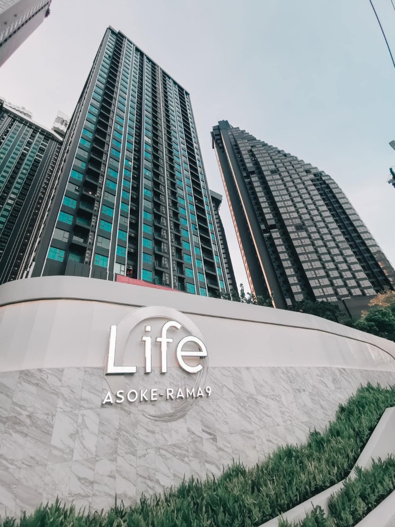 LIFE Asoke - Rama 9 (ไลฟ์ อโศก - พระราม 9)