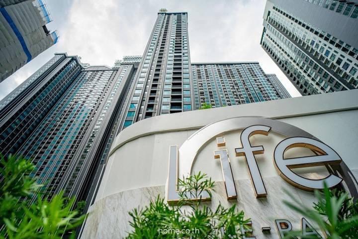 LIFE Asoke - Rama 9 (ไลฟ์ อโศก - พระราม 9)