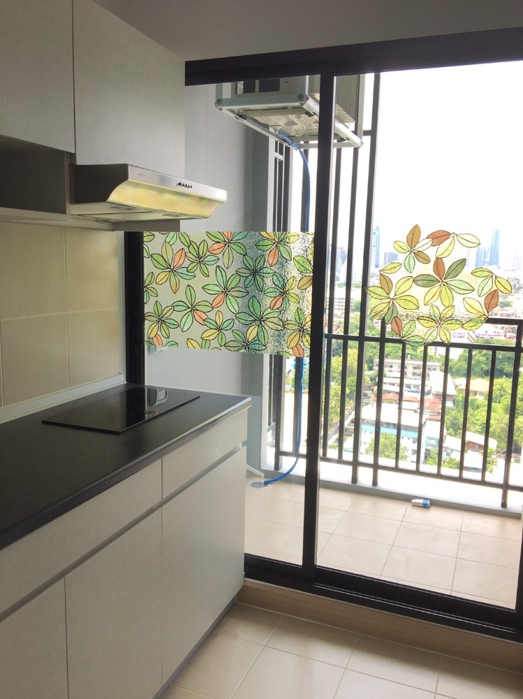 Supalai Loft Talad Plu (ศุภาลัย ลอฟท์ สถานีตลาดพลู)