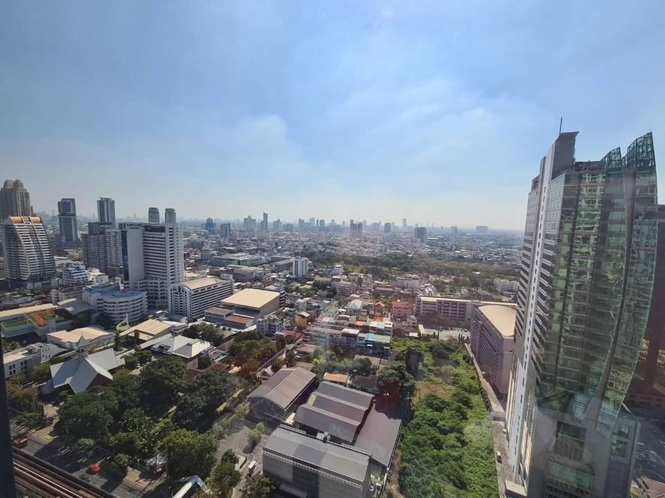 The Diplomat Sathorn (เดอะ ดิโพลแมท สาทร)