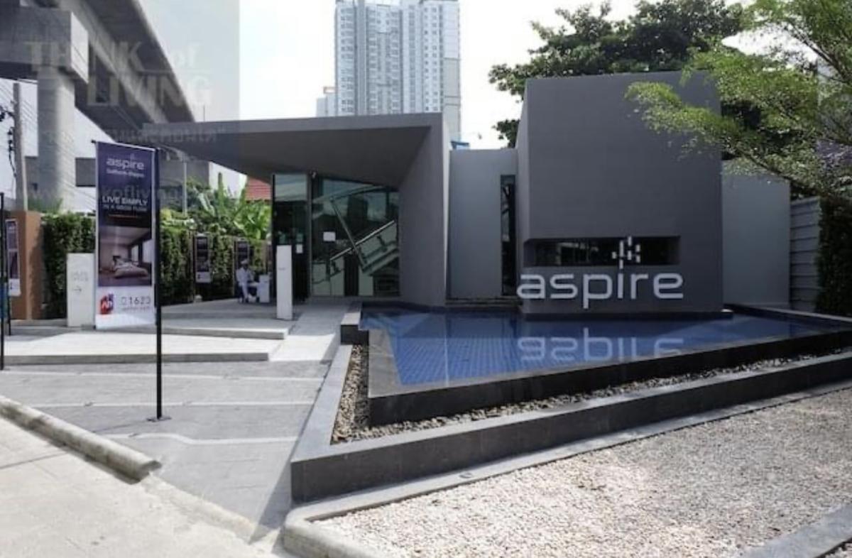 Aspire Sathorn - Thapra (แอสปาย สาทร - ท่าพระ)