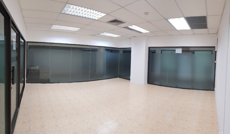 Office for rent, Sukhumvit Soi 4