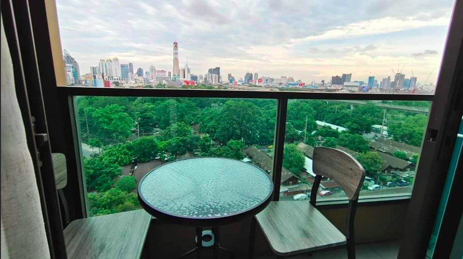 Lumpini Suite Phetchaburi - Makkasan