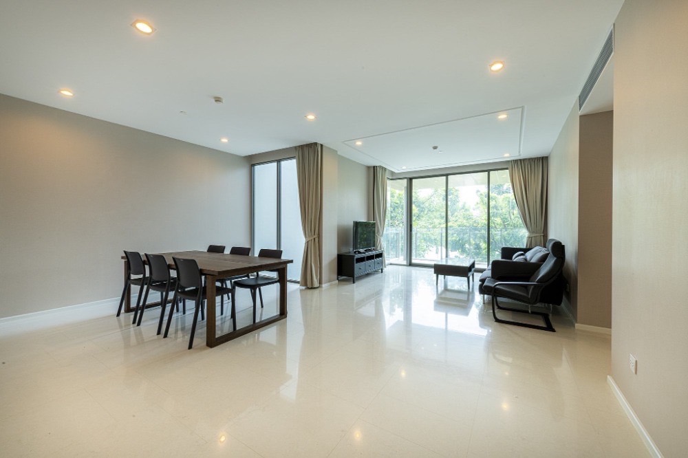 333 Riverside (333 ริเวอร์ไซด์)