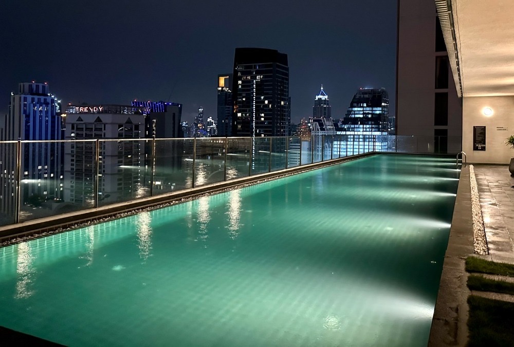 โนเบิล รีโคล สุขุมวิท 19 (Noble Recole Sukhumvit 19)