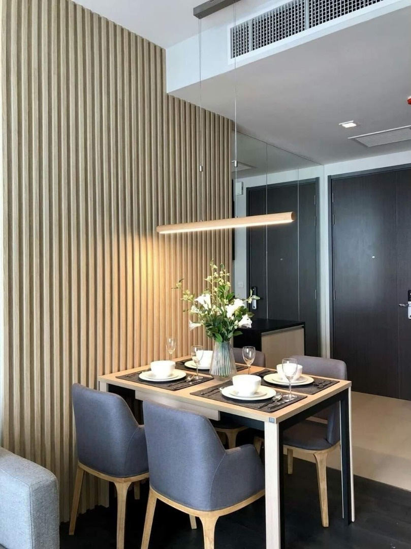 Edge Sukhumvit 23 (เอดจ์ สุขุมวิท 23)