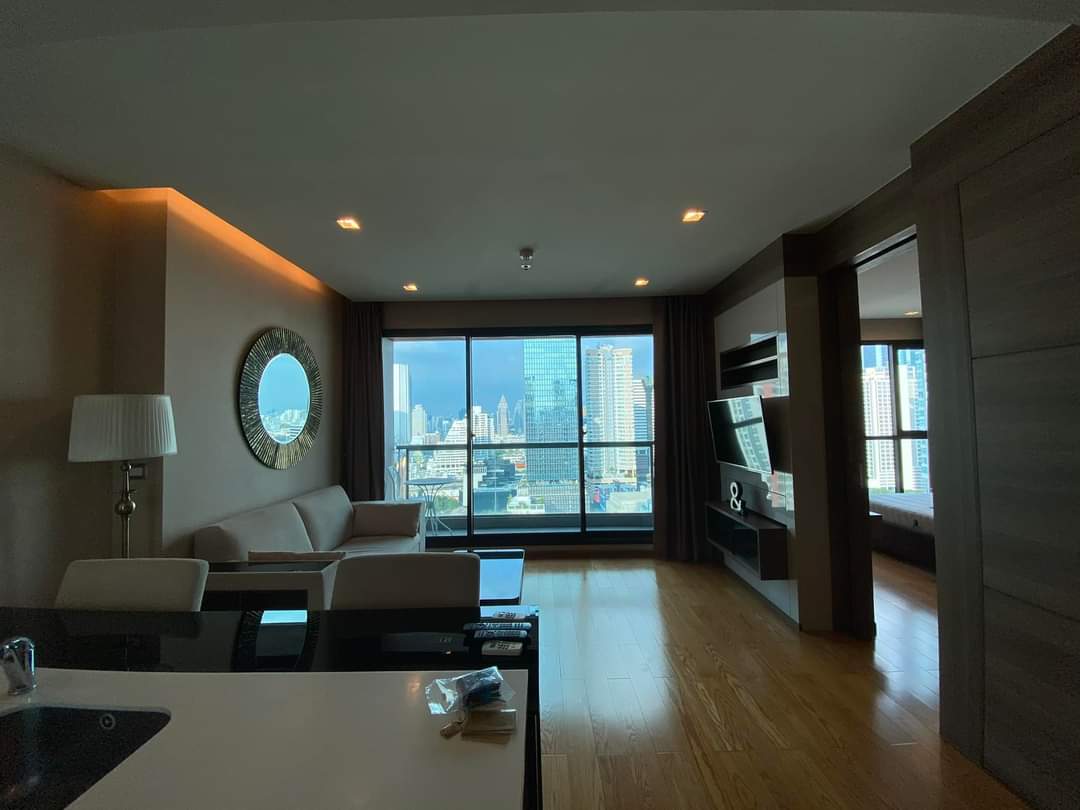 The Address Sathorn (ดิ แอดเดรส สาทร)