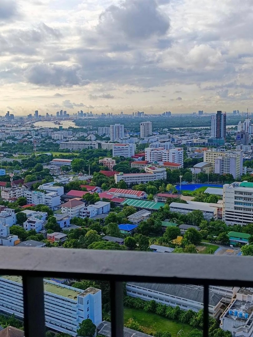 The Knightsbridge Prime Sathorn 