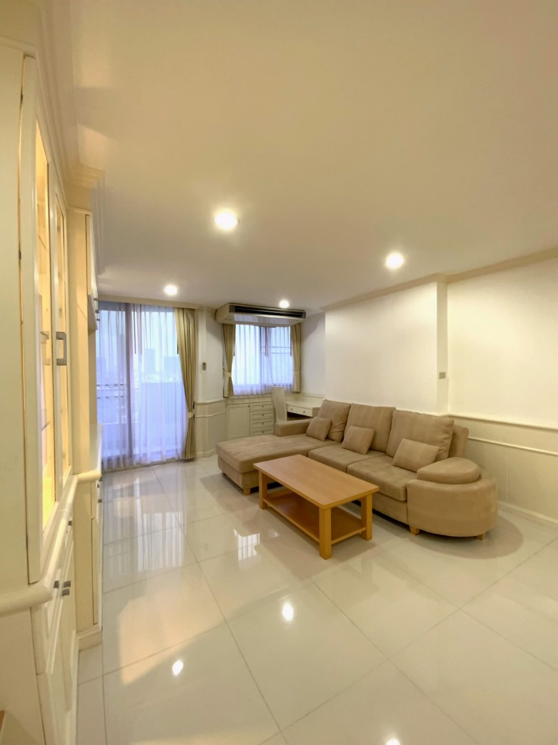 Supalai place Sukhumvit 39