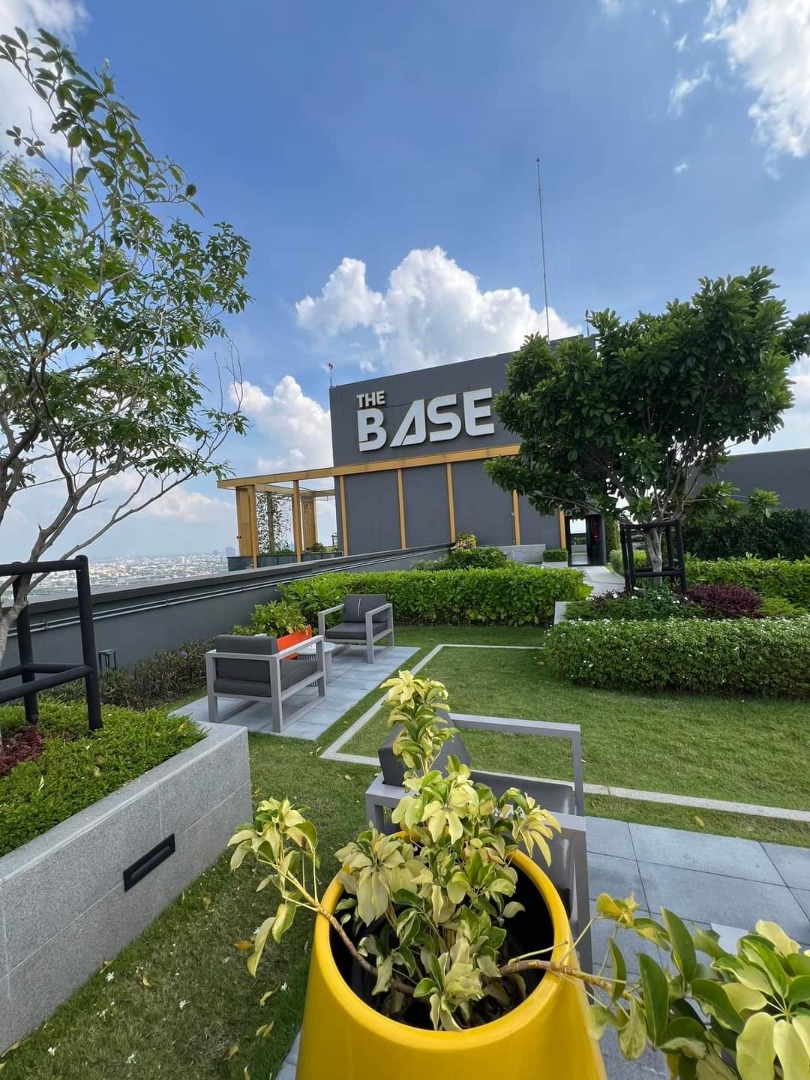 The Base Petchaburi - Thonglor (เดอะ เบส เพชรบุรี - ทองหล่อ)