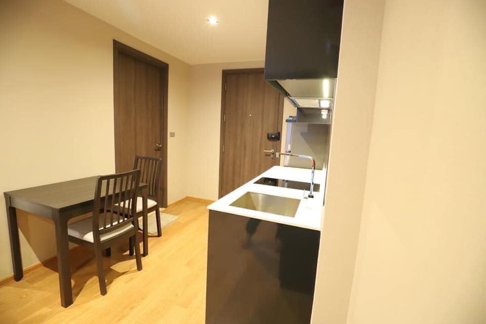 Altitude Silom Samyan Condo( อัลติจูด สามย่าน - สีลม)